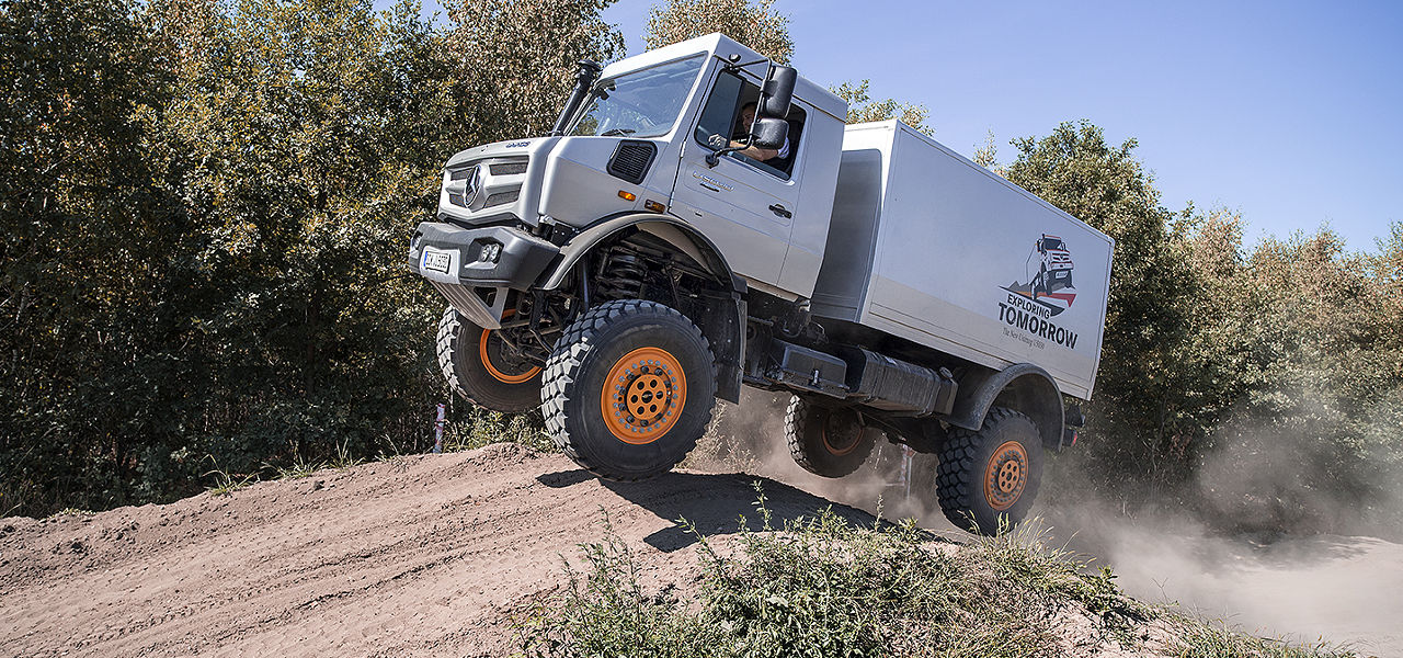 unimog-off-roader-for-researchers-explorers-and-expeditions-header-01.jpg