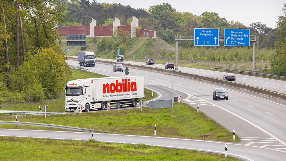 Voor Nobilia rijden Karl-Heinz en Werner door heel Europa.