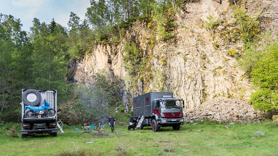 Changement de pneu en Bavière, tourisme dans l'Eifel et à Heidelberg : Les Kammermann ont profité du temps qui a suivi leur grand 4-Xtremes-Tour pour un petit séjour en Allemagne.