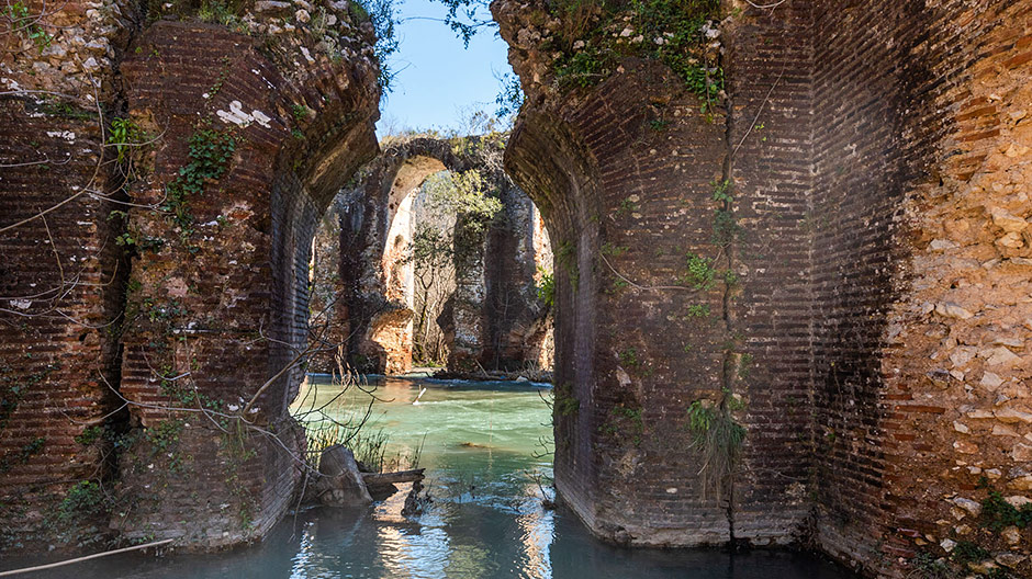 Römische Ruinen zu beiden Seiten der Adria – und dazwischen eine geglückte Überfahrt.