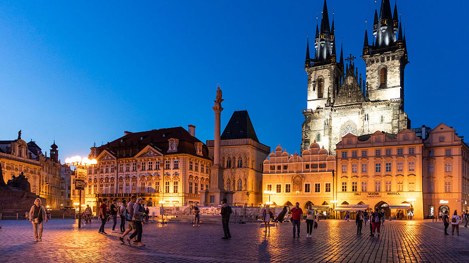 Geen reis door de Tsjechië zonder een ommetje naar Praag: de Kammermannen moesten de “Gouden Stad” met slechts een paar andere bezoekers delen – de huidige situatie kan ook zijn goede kanten hebben.