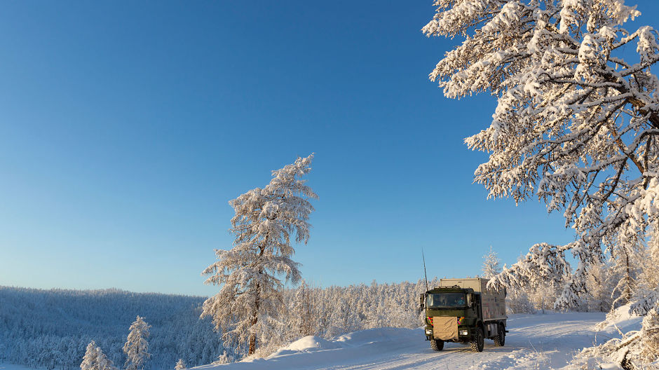 Sneeuw, zo ver als het oog reikt: in de Siberische winter beleefden de Kammermanns korte, maar soms stralend mooie dagen.