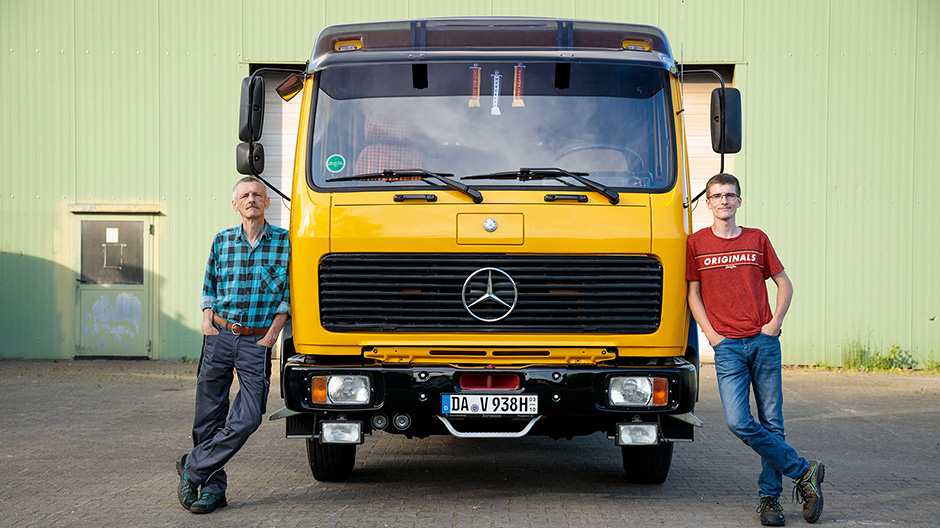 Familienprojekt: Jürgen Heckmann sagte sofort Ja, als Sohn Lukas fragte, ob sie zusammen einen Lkw restaurieren wollen.