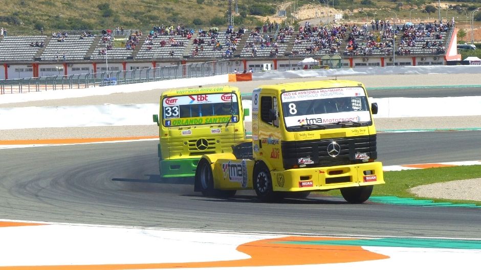 La prueba del CECC en el circuito de Ricardo Tormo supuso la primera vez de Manu Álvarez al volante de un camión de carreras.